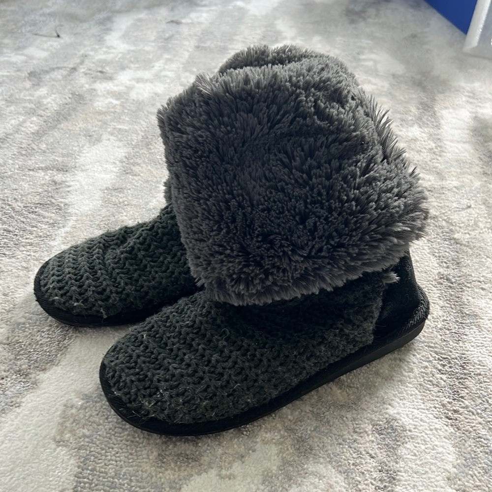 Muk Luks sweater boots
